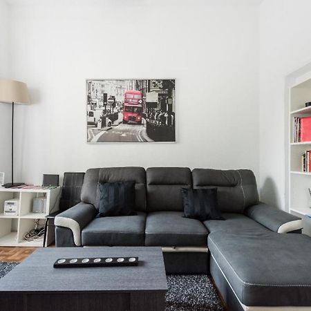 M&F Apartaments Chueca Мадрид Экстерьер фото